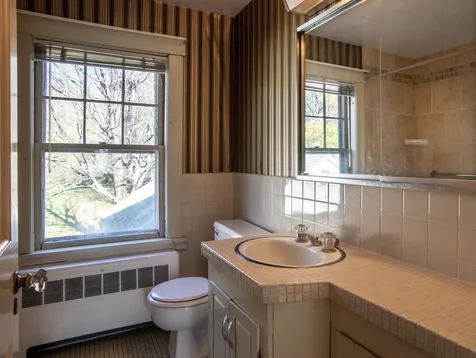 275 Western Avenue Brattleboro VT 05301