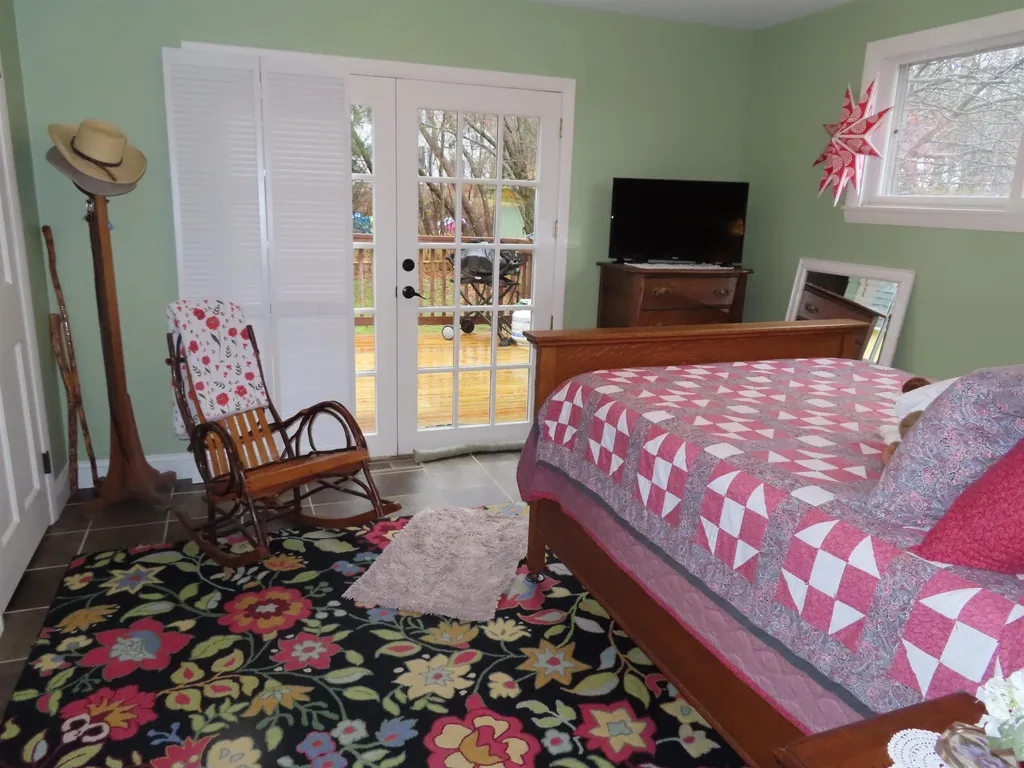 43 Hardy Court Keene NH 03431
