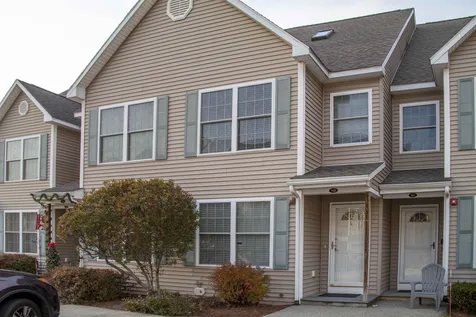 14b Tammy Court Hudson NH 03051