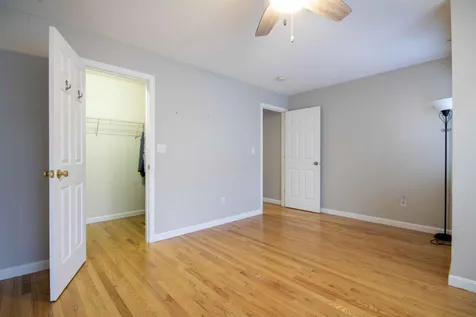 14b Tammy Court Hudson NH 03051