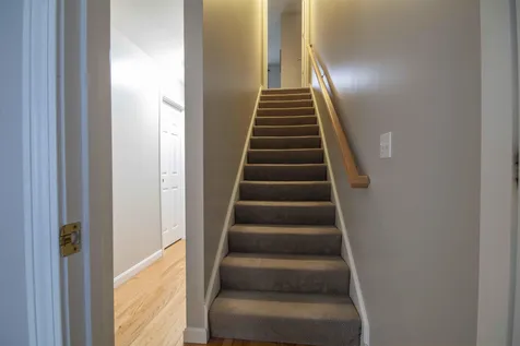 14b Tammy Court Hudson NH 03051