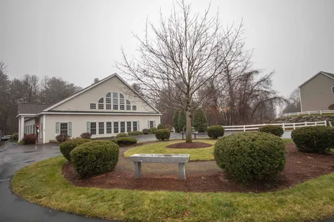 14b Tammy Court Hudson NH 03051