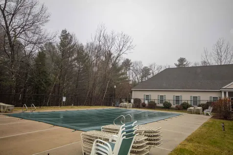 14b Tammy Court Hudson NH 03051