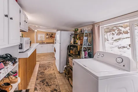 706 Route 103 Sunapee NH 03782