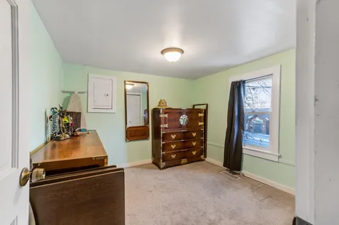 706 Route 103 Sunapee NH 03782