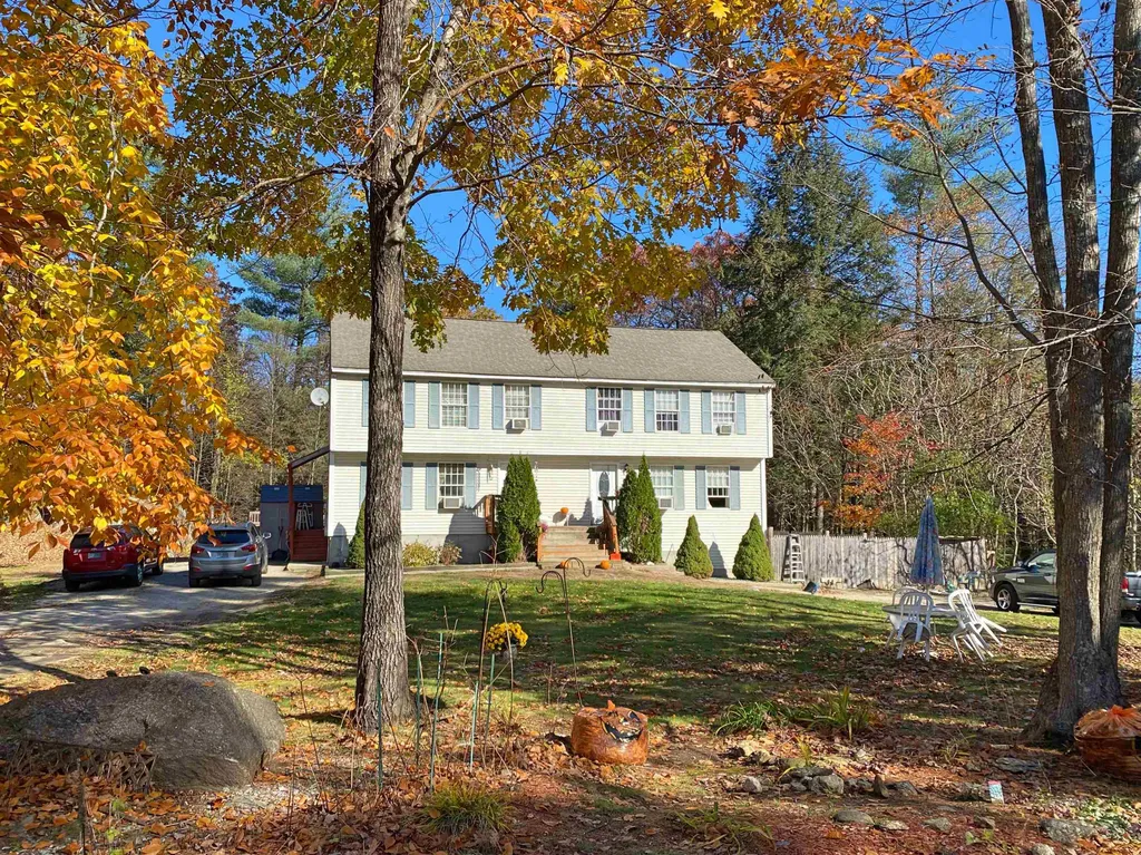 60 & 62 Highrock Road Weare NH 03281