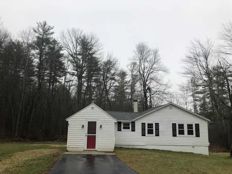 141 Hilldale Avenue South Hampton NH 03827