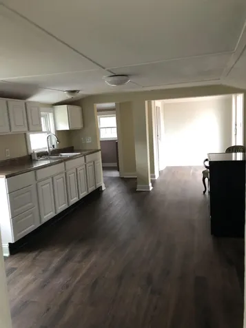 141 Hilldale Avenue South Hampton NH 03827