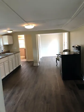141 Hilldale Avenue South Hampton NH 03827