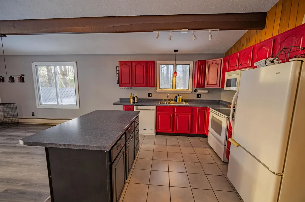 4 Skylark Terrace Barre Town VT 05641
