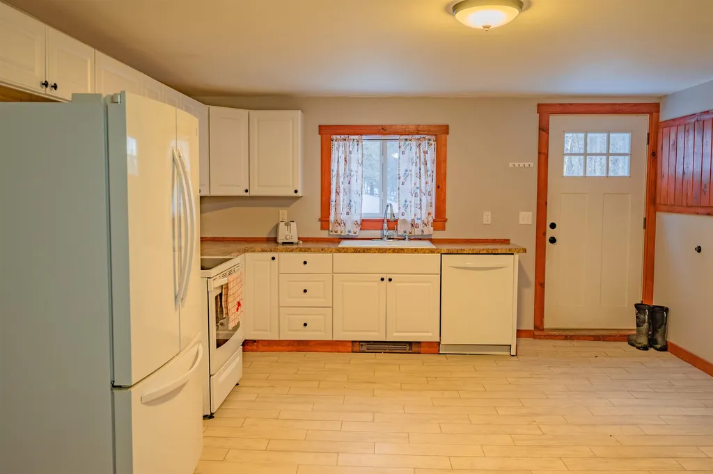 4 Skylark Terrace Barre Town VT 05641