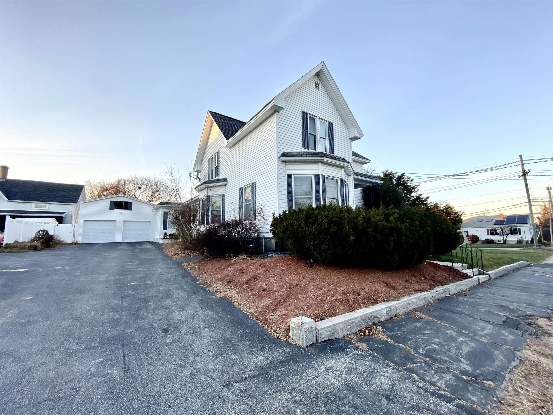 246 Taylor Street Manchester NH 03103