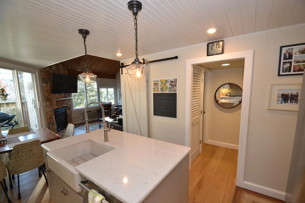 327 Bridges Circle Warren VT 05674