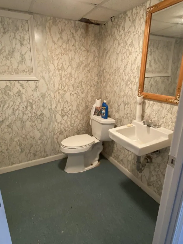 96 Old County Road Plaistow NH 03865