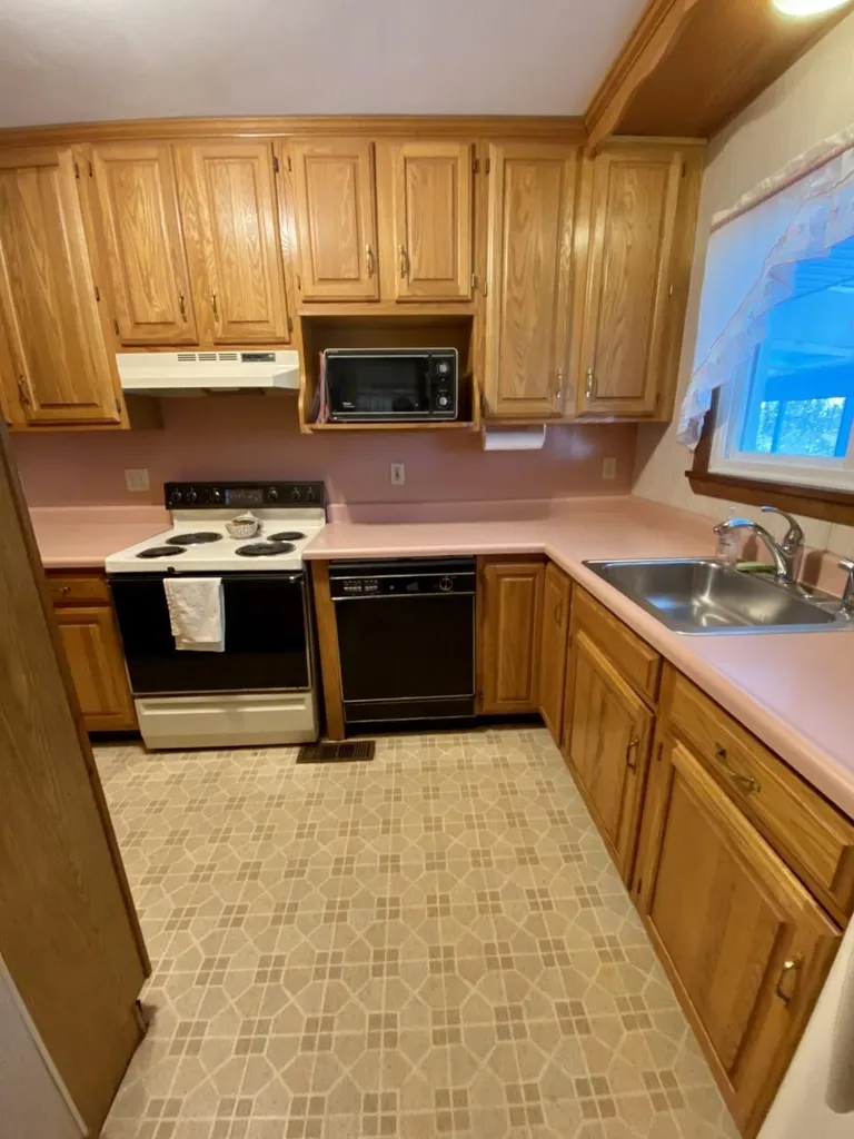 96 Old County Road Plaistow NH 03865