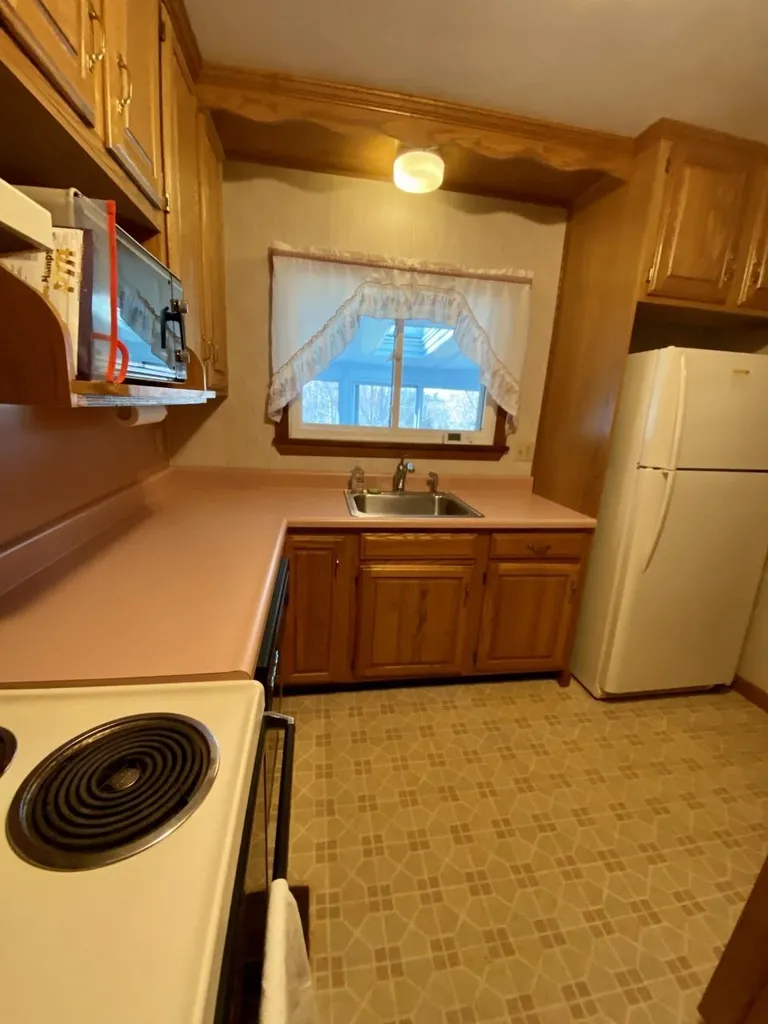 96 Old County Road Plaistow NH 03865