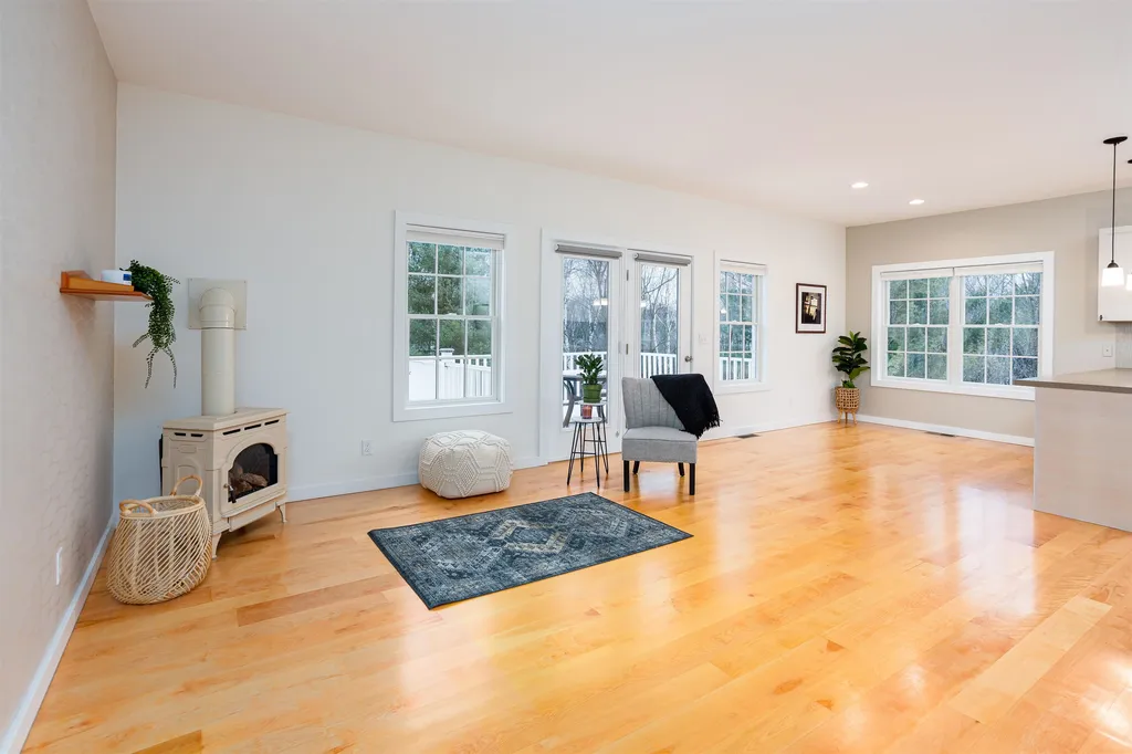 100 Churchview Drive Williston VT 05495
