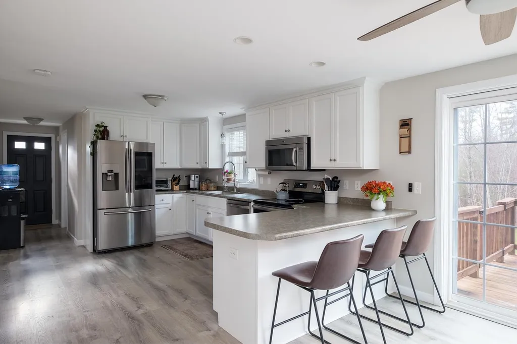 15 Fiddlehead Lane Rochester NH 03867