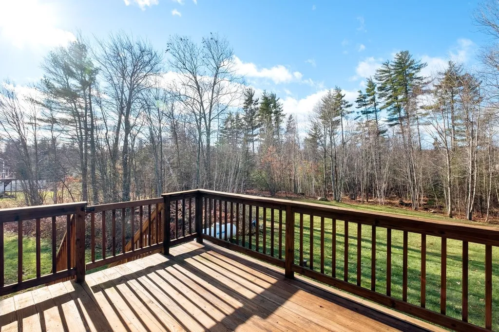15 Fiddlehead Lane Rochester NH 03867