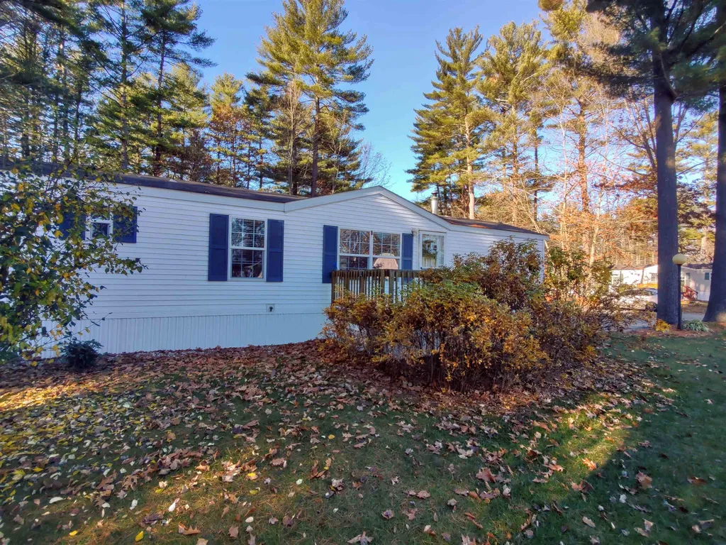 20 Colonial Village Somersworth NH 03878