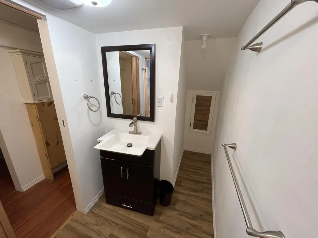 33 Lock Street Nashua NH 03064