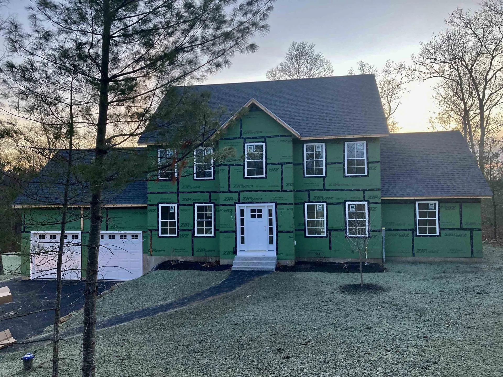 39 Standish Lane Hudson NH 03051