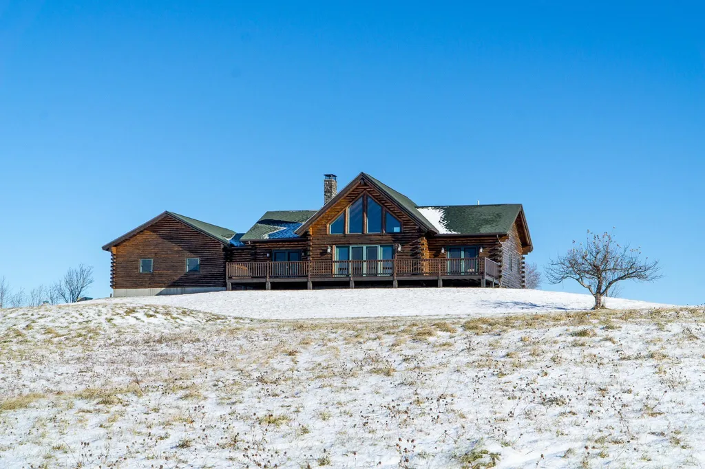 280 Quarter Horse Road Newark VT 05871