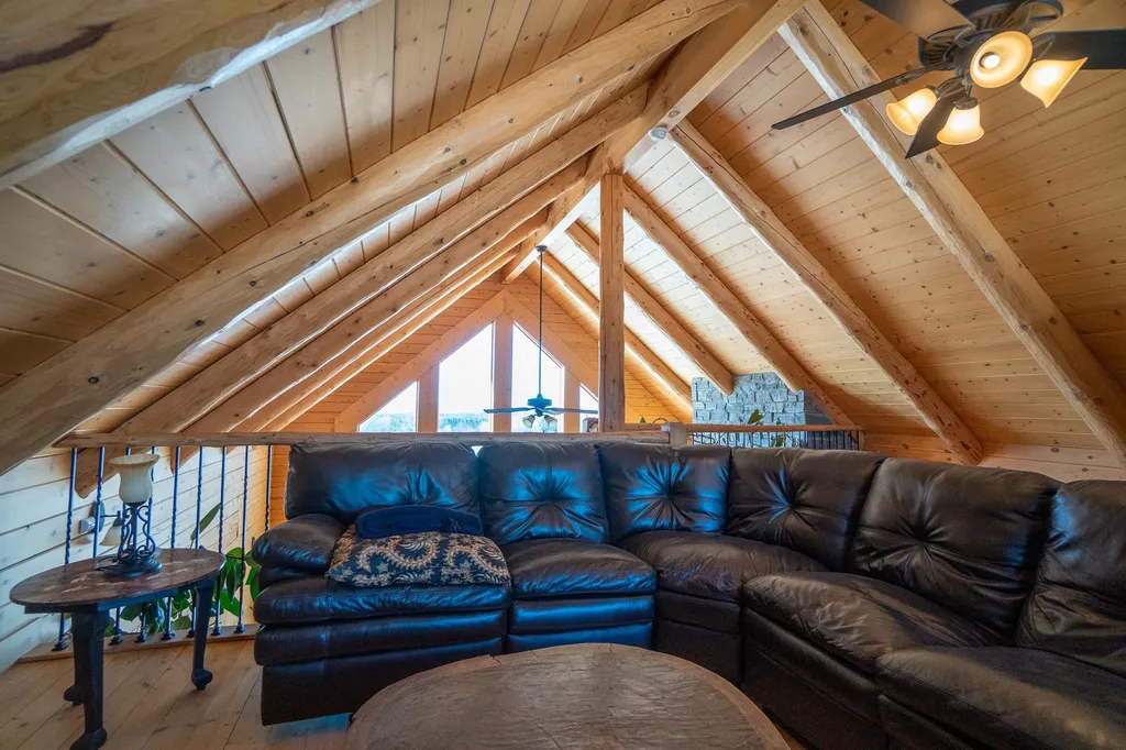 280 Quarter Horse Road Newark VT 05871