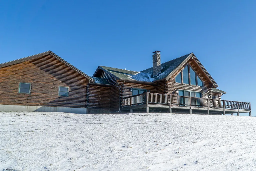 280 Quarter Horse Road Newark VT 05871