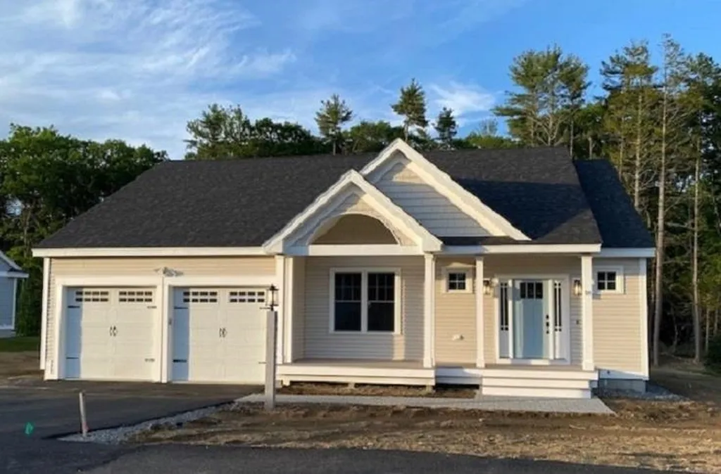 18 Sage Drive Hampton NH 03842