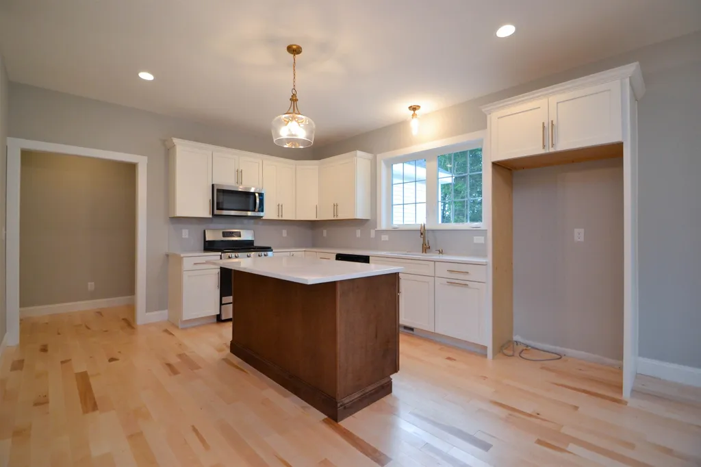 18 Sage Drive Hampton NH 03842