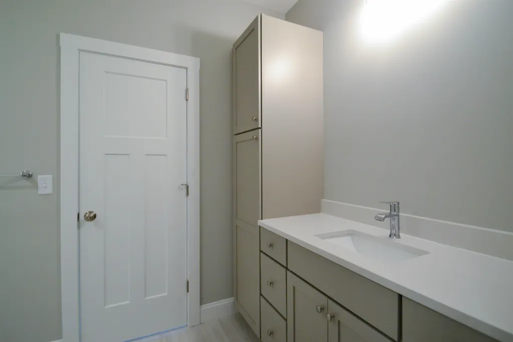 18 Sage Drive Hampton NH 03842