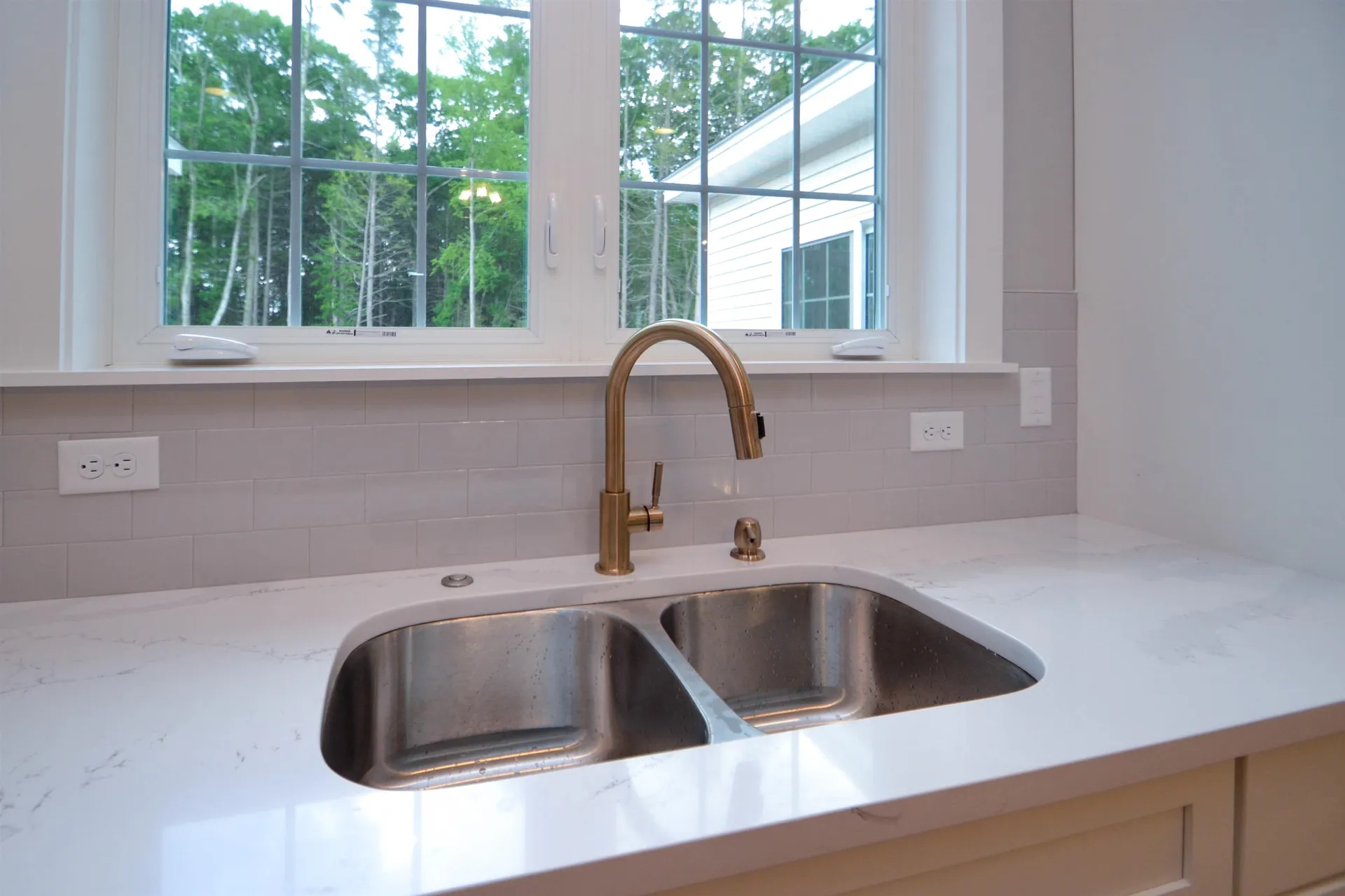18 Sage Drive Hampton NH 03842