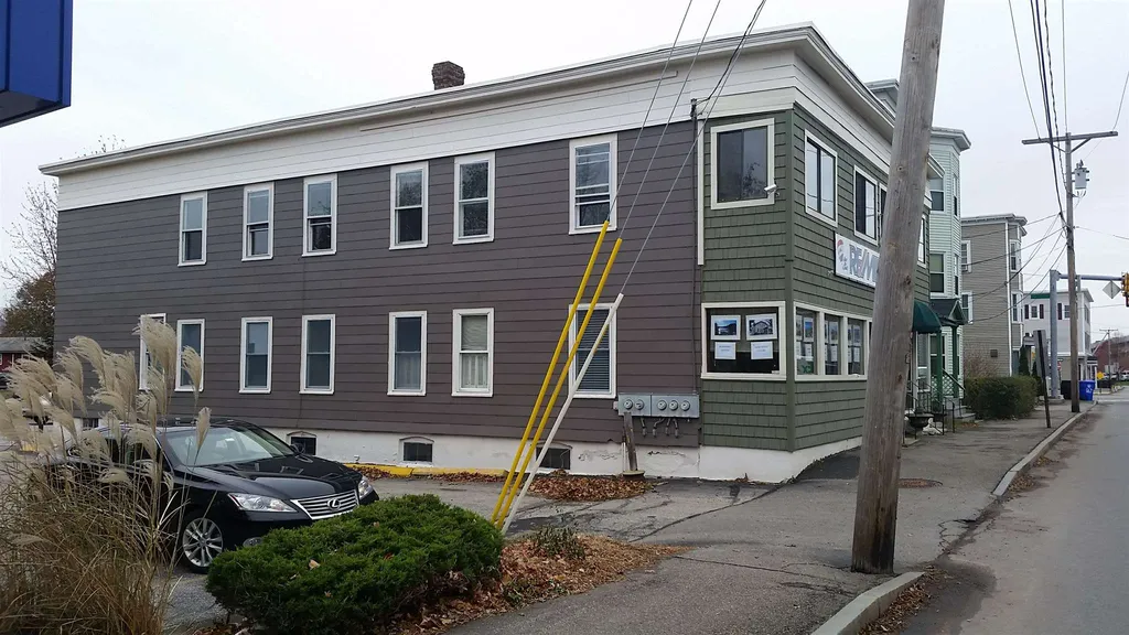 685 Massabesic Street Manchester NH 03103