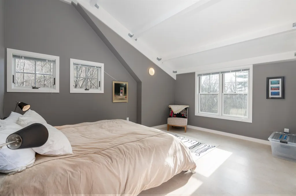 1319 Webster Hill Road Pomfret VT 05053