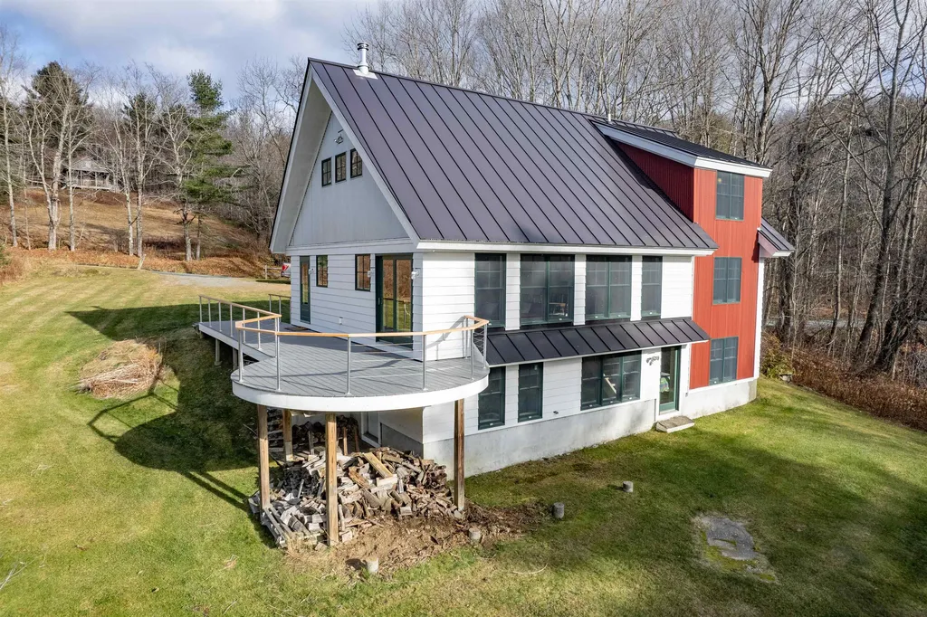 1319 Webster Hill Road Pomfret VT 05053