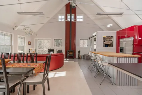 1319 Webster Hill Road Pomfret VT 05053