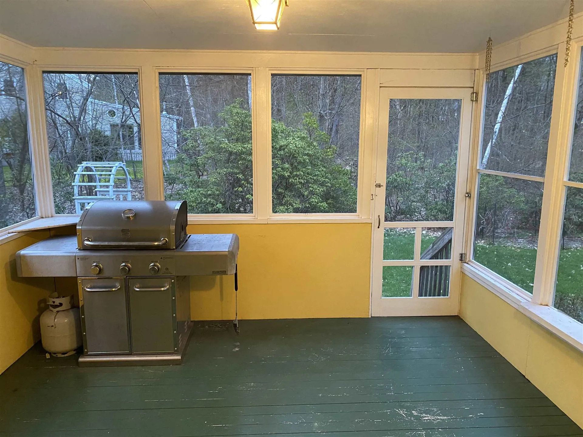 32 Blackbird Drive Bedford NH 03110