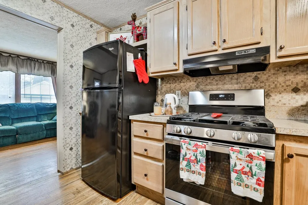 2 Garnet Lane Merrimack NH 03054