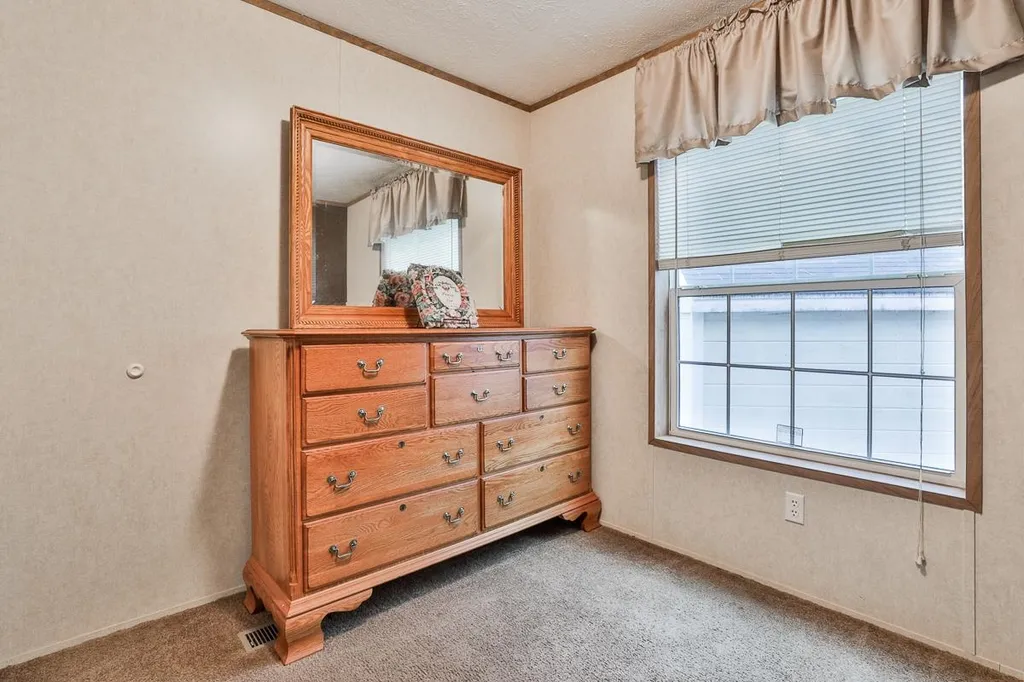 2 Garnet Lane Merrimack NH 03054