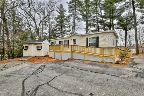 2 Garnet Lane Merrimack NH 03054