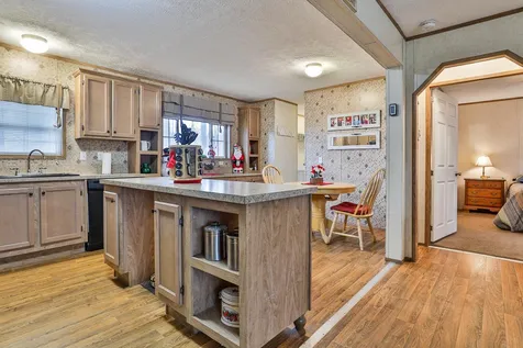 2 Garnet Lane Merrimack NH 03054
