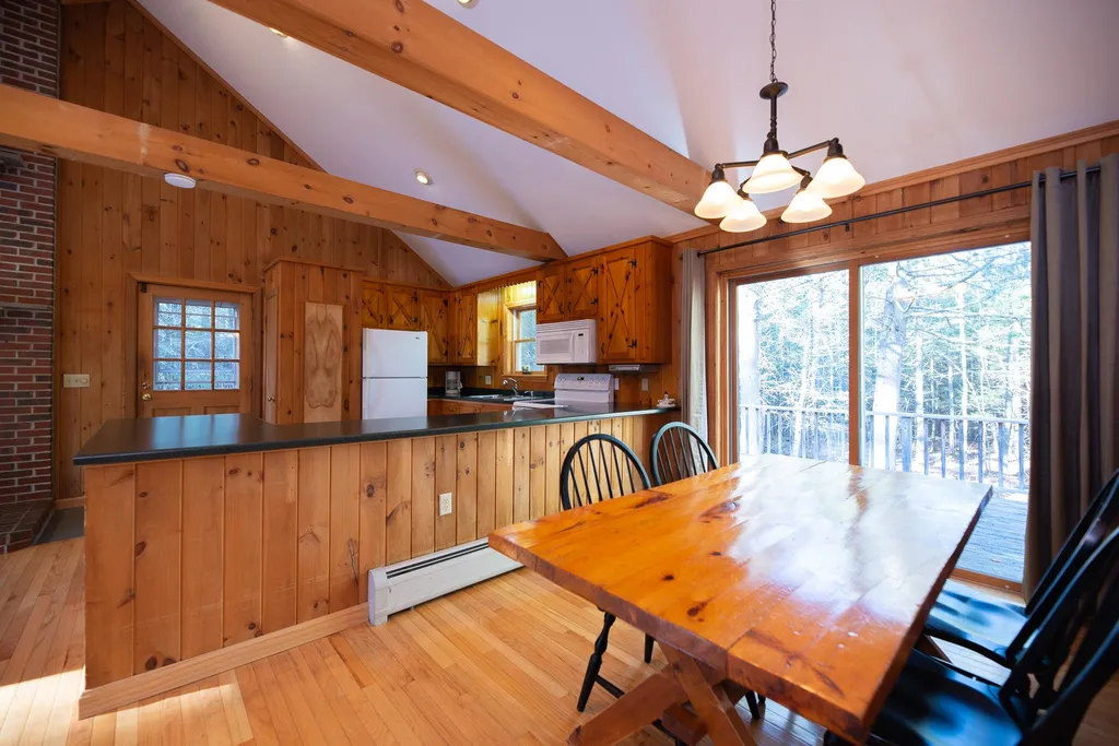 6 Oaklands Road Exeter NH 03833