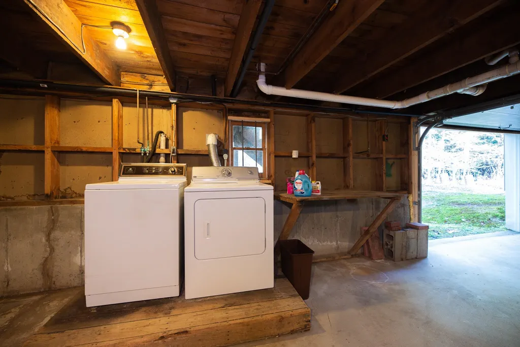 6 Oaklands Road Exeter NH 03833