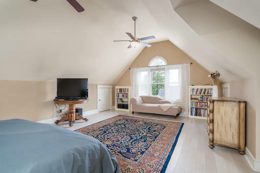 305 Houde Road Eliot ME 03903