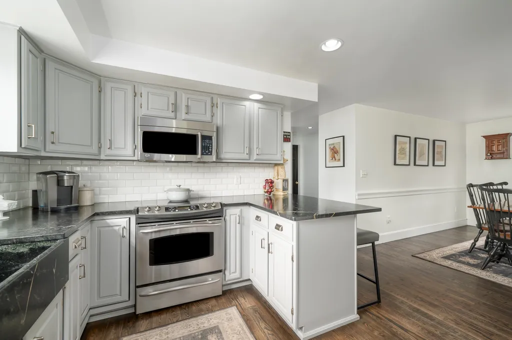 305 Houde Road Eliot ME 03903