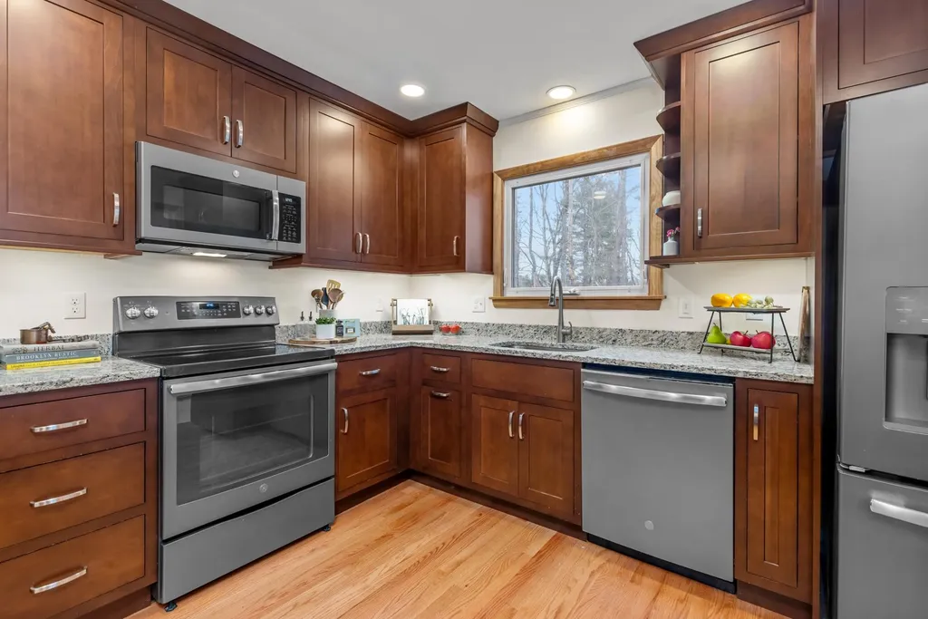 9 Richardson Drive Dover NH 03820