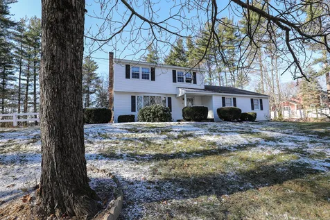 484 Woodlawn Ridge Road Pembroke NH 03275