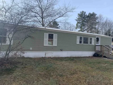 47 Crystal Springs Way Somersworth NH 03878