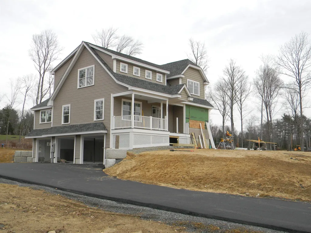 262 Copp Drive Fremont NH 03044